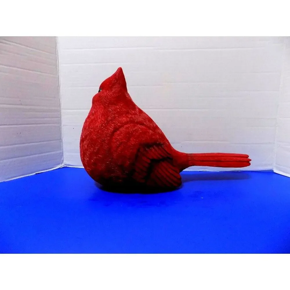 NEW Red Cardinals Birds Statue Figurine Home Decor Holiday Winter